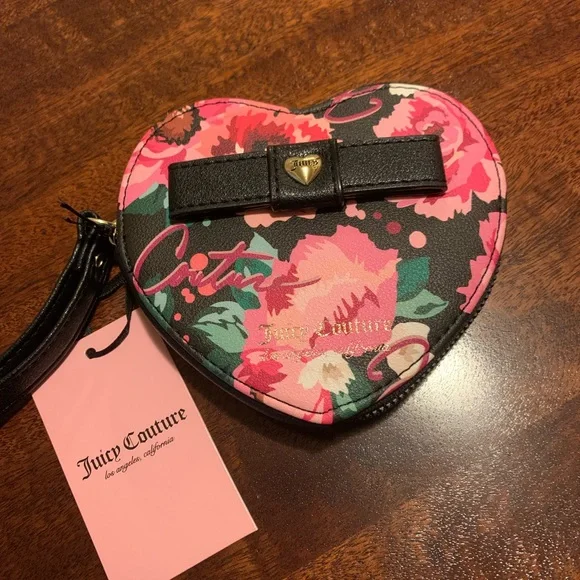 NWT Juicy Couture “Peek A Bow”Heart, Zip around Coin Wallet Wristlet - Picture 1 of 4